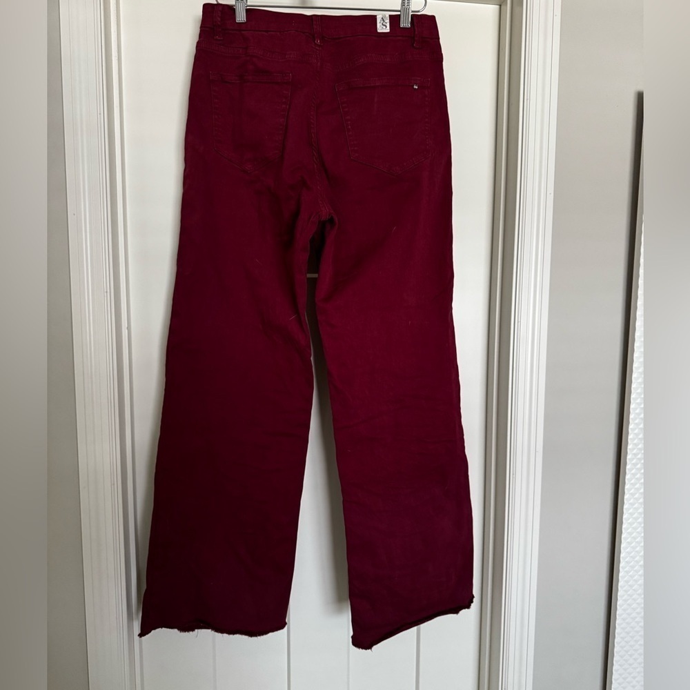 Altar’d state Loraline Straight Leg maroon raw hem Pants size 30 - Picture 2 of 9